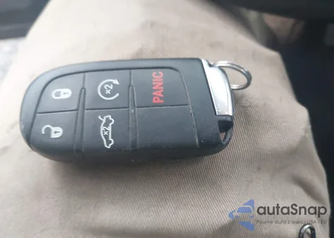 2017 Dodge Challenger R/T из США, поврежденный, VIN 2C3CDZBT8HH555531